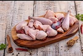 Country Whole Rooster 3lb (Skin & Cut)Small